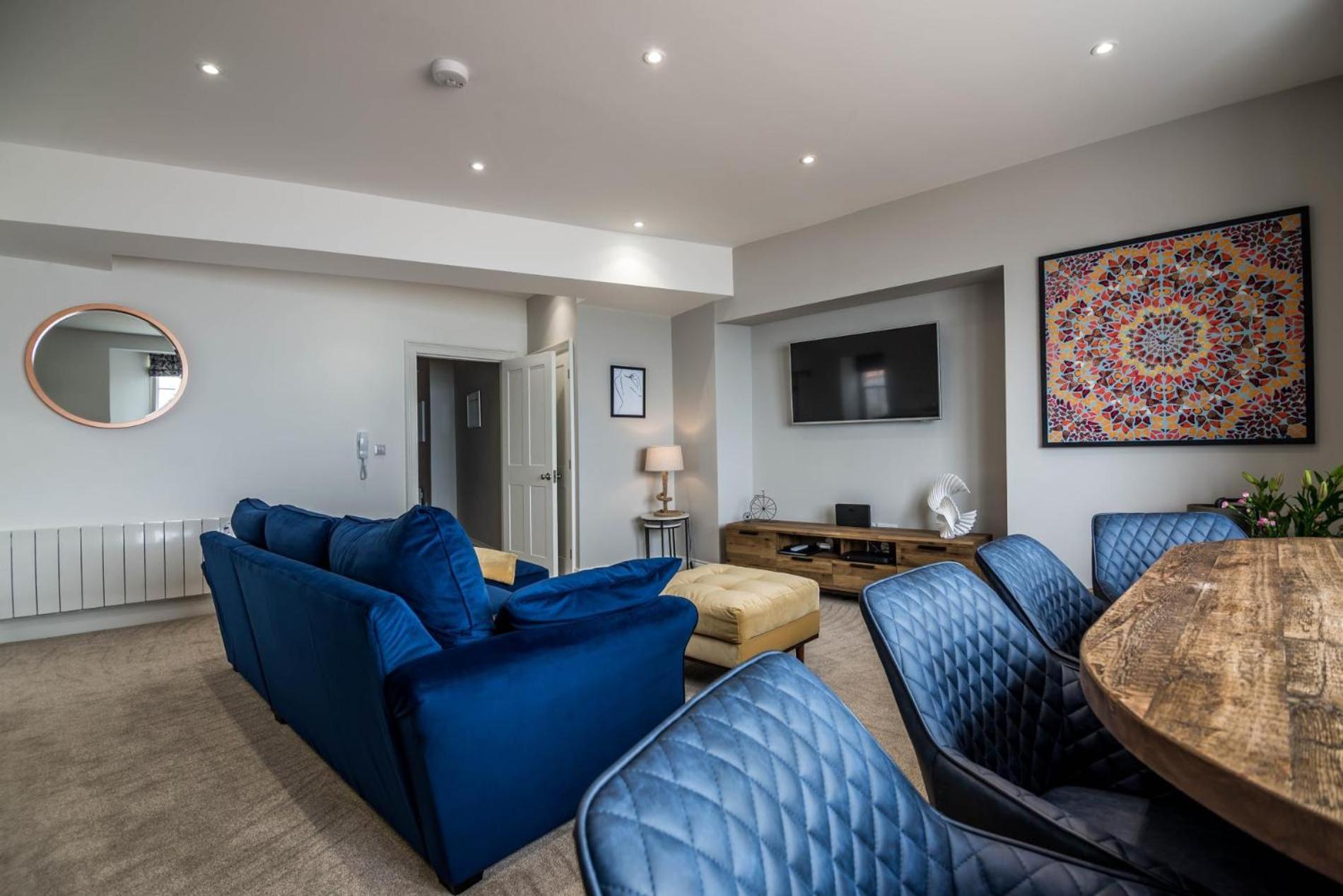Lady Tenby - 2 Bedroom Apartment - Tenby Luaran gambar