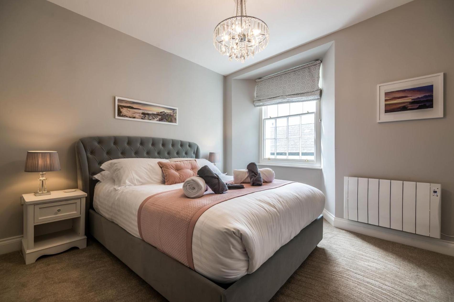 Lady Tenby - 2 Bedroom Apartment - Tenby Luaran gambar